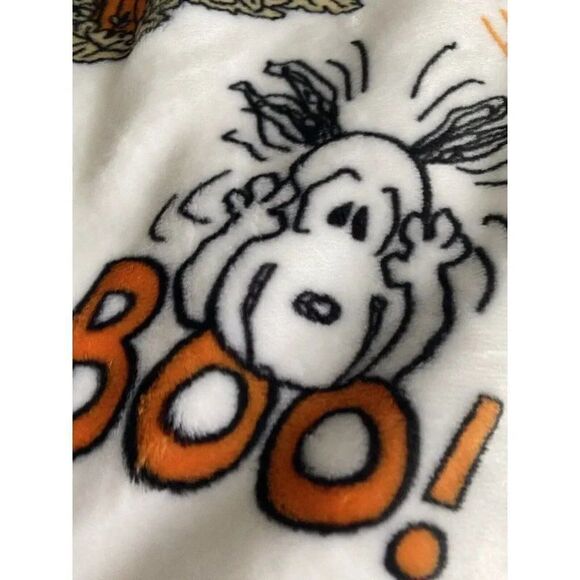 Peanuts Halloween BOO Soft Blanket Throw Jack-o-Lantern Snoopy Woodstock 50X70” - Picture 3 of 13